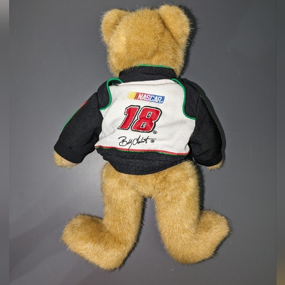 Boyds Bear NASCAR 18 Bobby Labonte - Picture 3 of 5